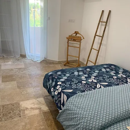 En Centre * Сент-Максім